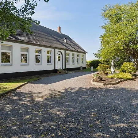 Ofelia - 4km From The Sea By Interhome * Neksø